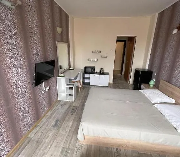 Lägenhet Apatcomplex Diva &restaurant&bar Saints Constantine and Helena