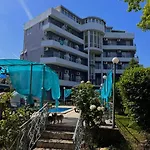 Apatcomplex Diva &restaurant&bar Apartment Saints Constantine and Helena