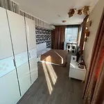Apatcomplex Diva &restaurant&bar Apartment *