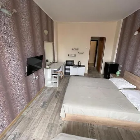 公寓 Diva And 圣君士坦丁和海伦那