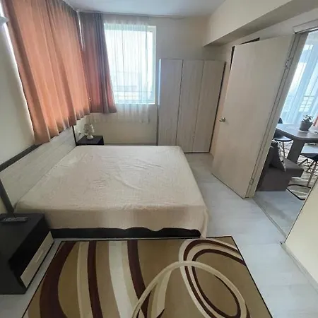 Diva And * 圣君士坦丁和海伦那