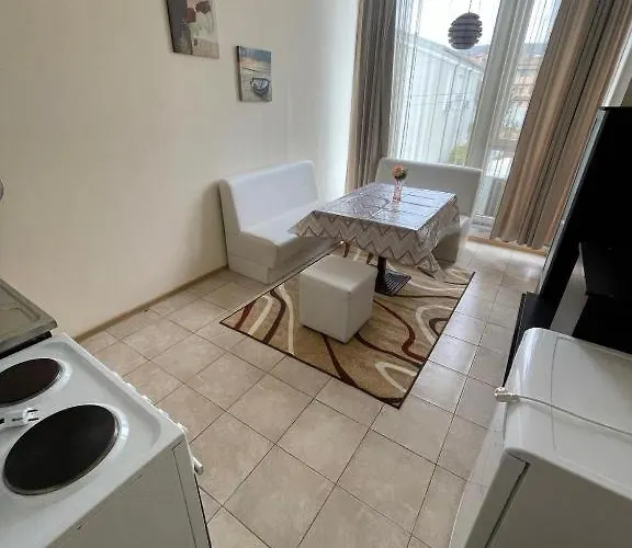 Apartment Apatcomplex Diva &restaurant&bar