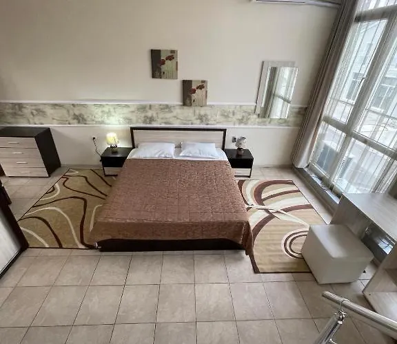 Apatcomplex Diva &restaurant&bar Apartment *