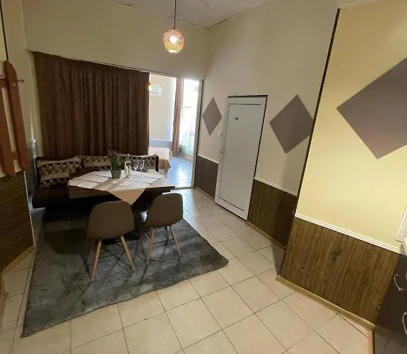 Apartment Apatcomplex Diva &restaurant&bar *